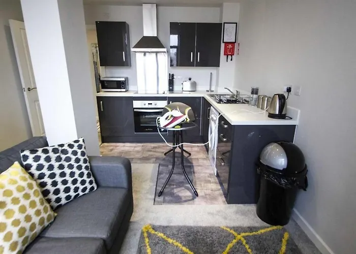 Stayzo Spacious Self-catering Accommodation-3